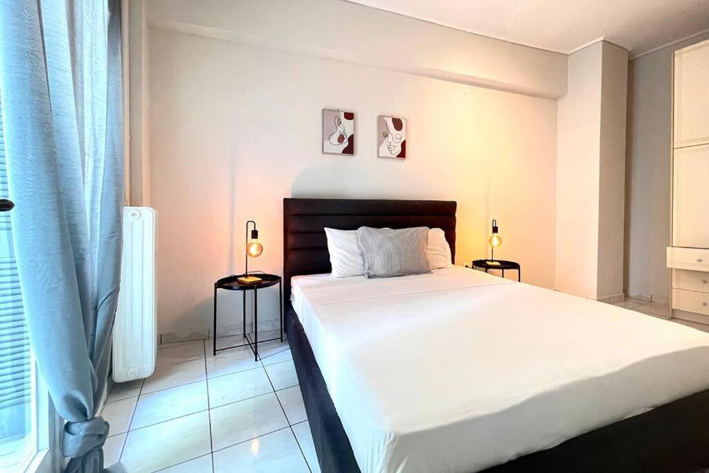 Pame Rentals - 2Bd Home, 4 Min To Acropolis Athens Luaran gambar