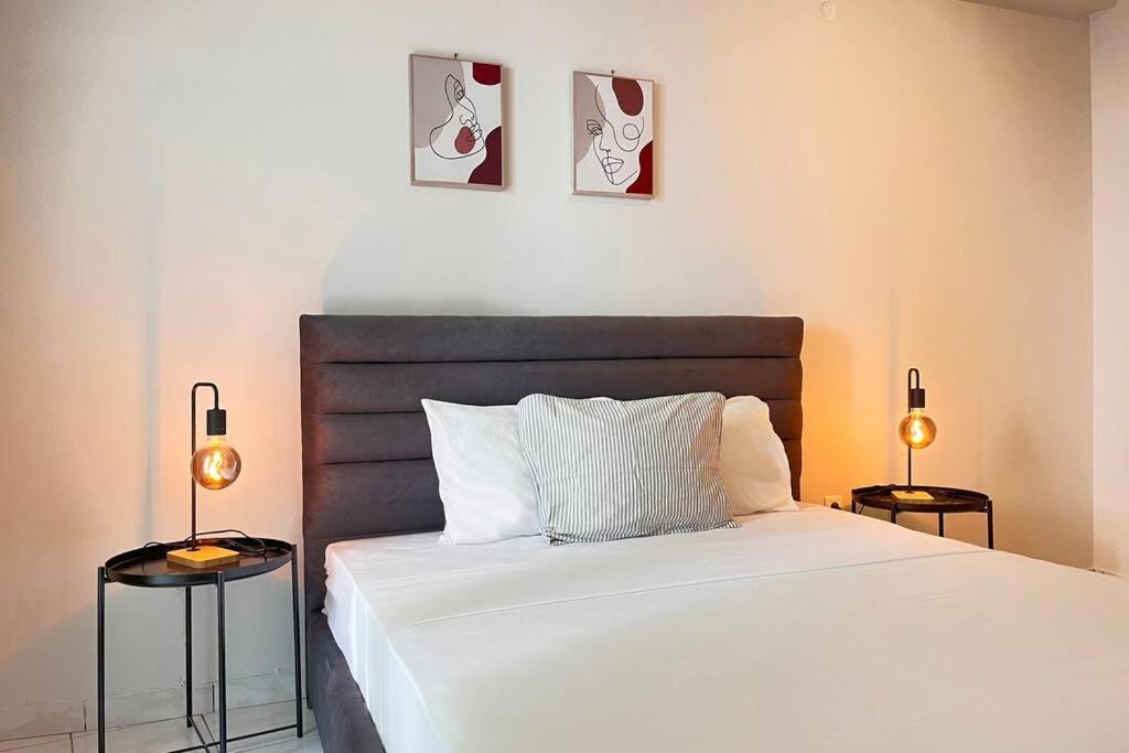 Pame Rentals - 2Bd Home, 4 Min To Acropolis Athens Luaran gambar