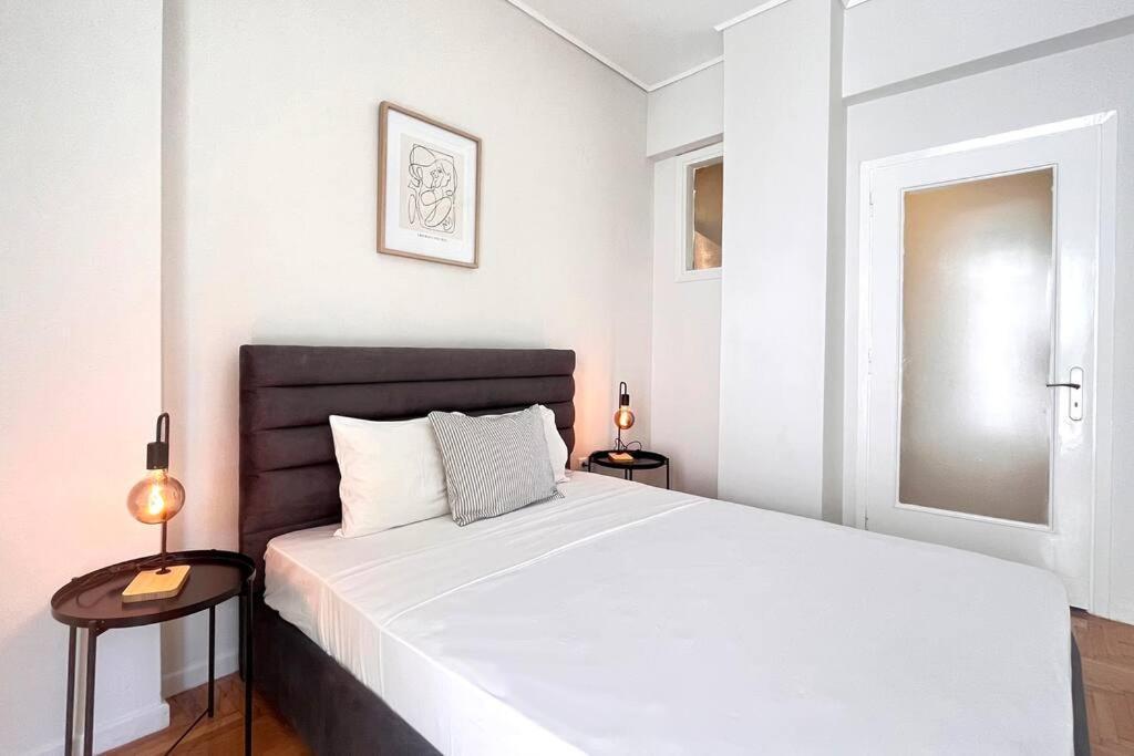 Pame Rentals - 2Bd Home, 4 Min To Acropolis Athens Luaran gambar
